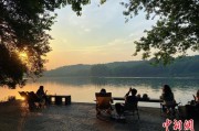 南宁“移动卧室”重塑旅行方式 “Z世代”爱上车轮上的家
